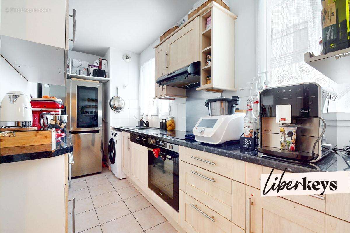 Appartement à COLOMBES
