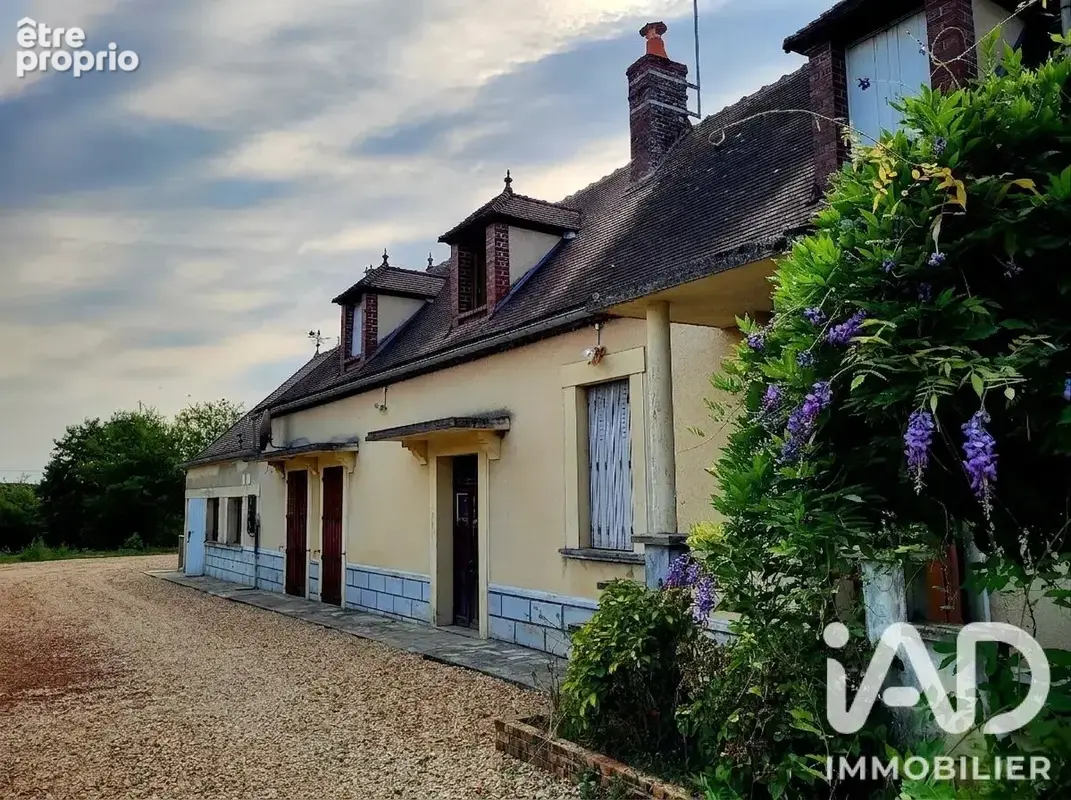 Photo 1 - Maison à ARCES-DILO