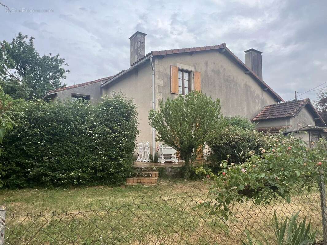 Maison à VALDIVIENNE