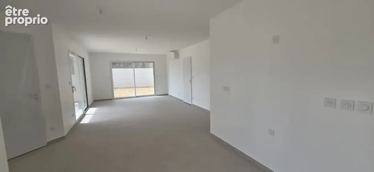 Maison RE 2020 de plain-pied avec garage - photo 5