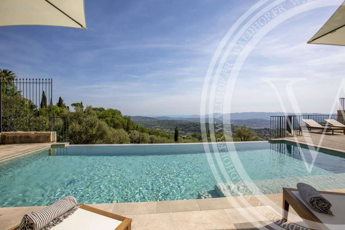 Maison en pierre élégante avec vue Mer et les montagnes - photo 3