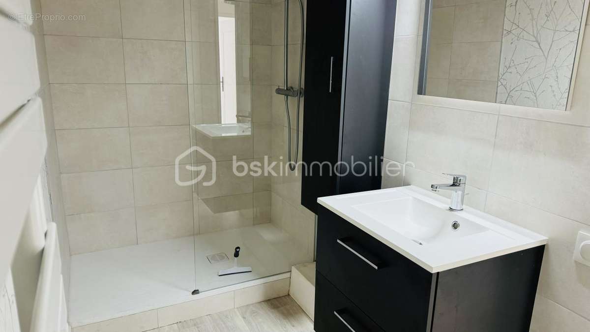 Appartement à BILLERE