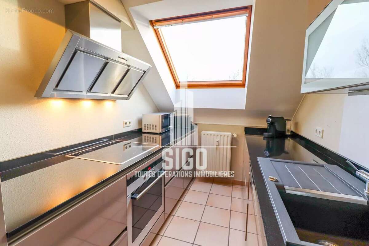 Appartement à MEZERES