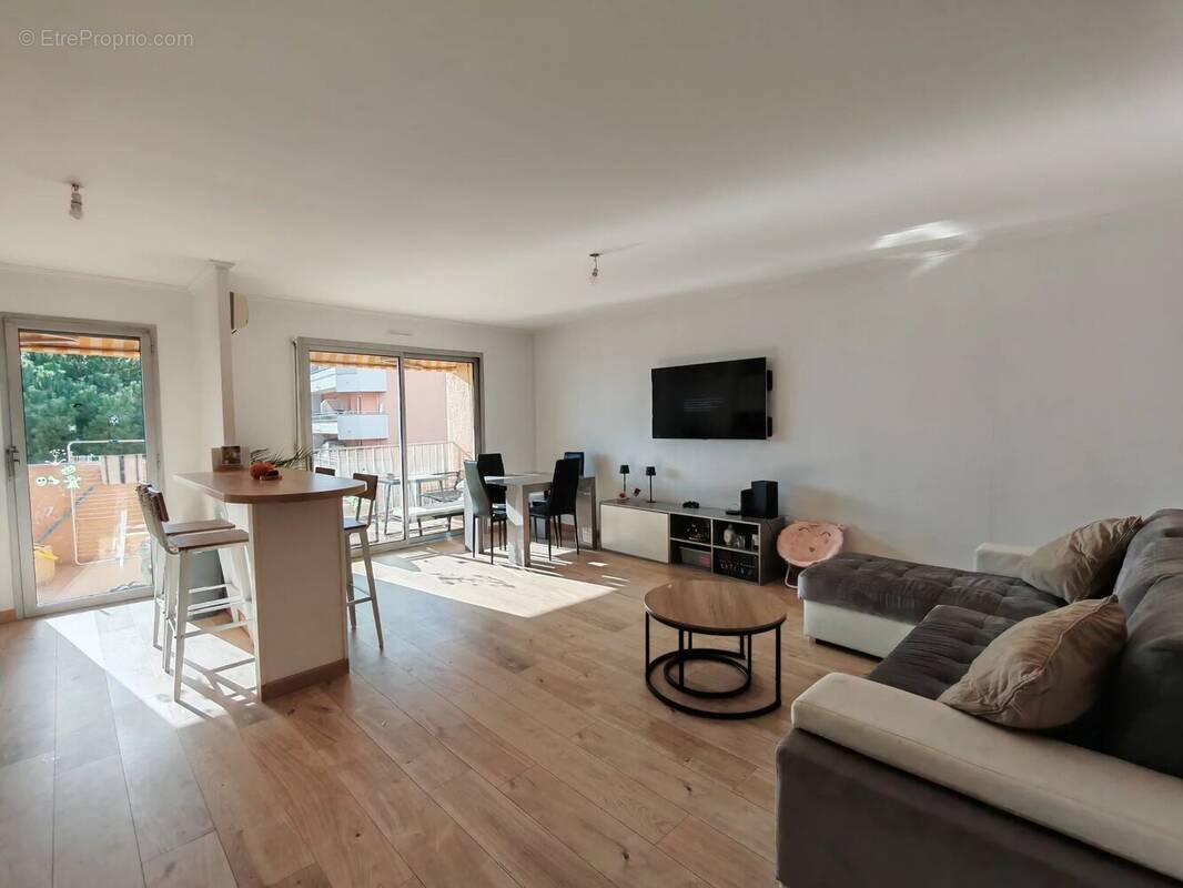 Appartement à CAGNES-SUR-MER