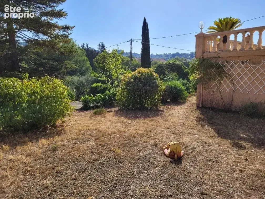 GRASSE,  Maison Individuelle en 2 Appartements indépendants, Terrasses, Piscine  Garage, Terrain - photo 6