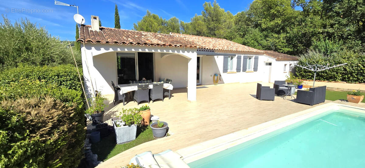 Maison à DRAGUIGNAN