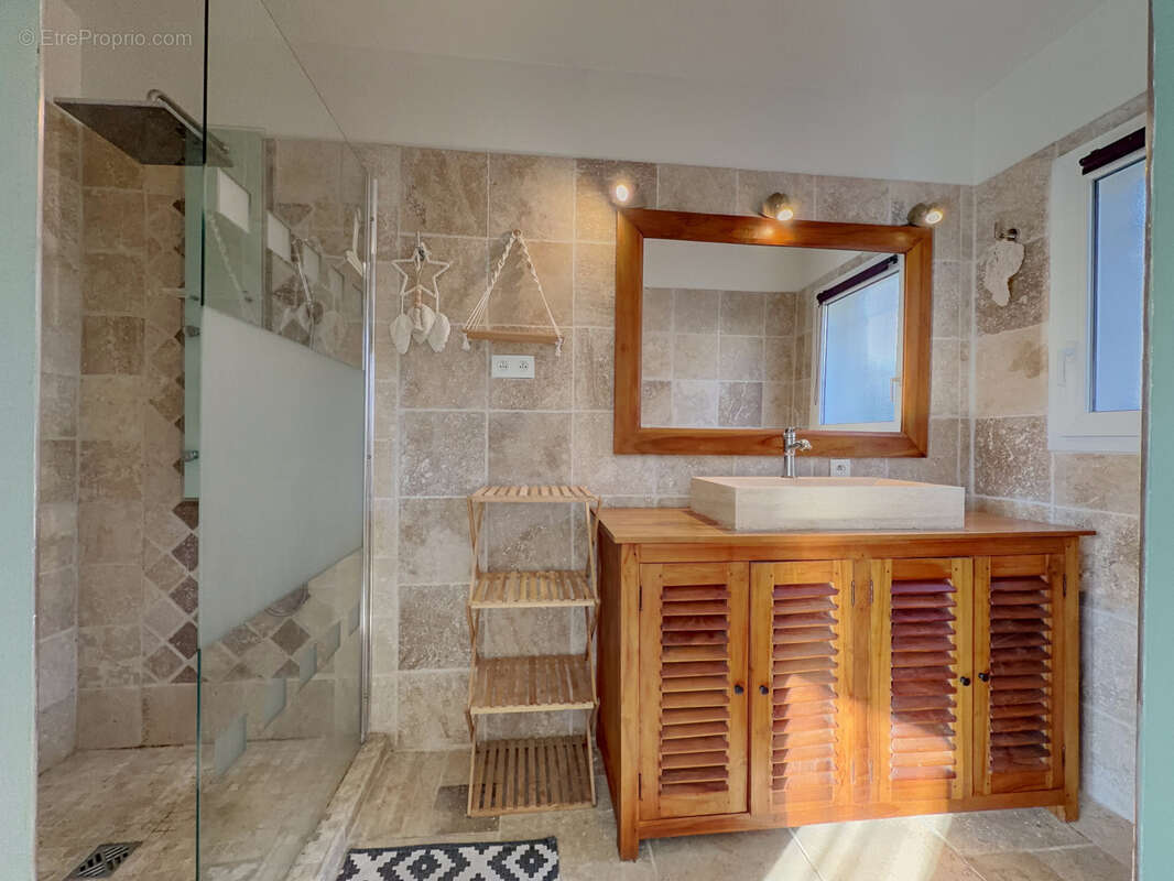 Maison à SIX-FOURS-LES-PLAGES