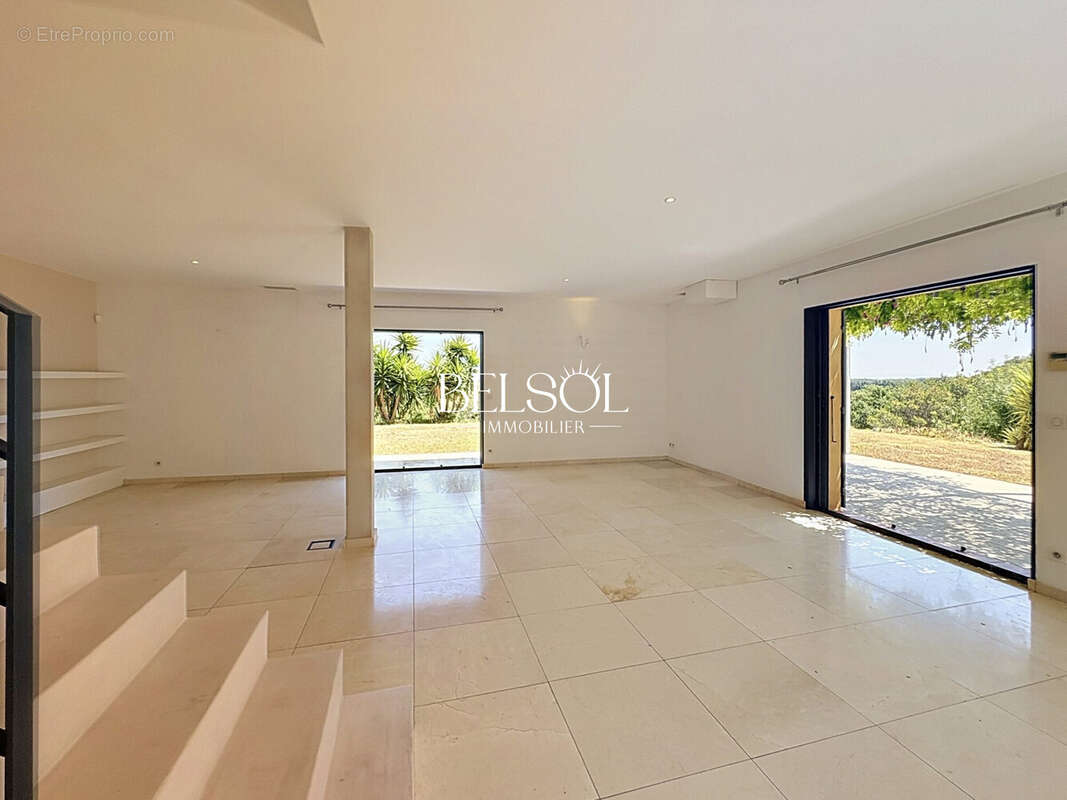 Maison à CANET-EN-ROUSSILLON