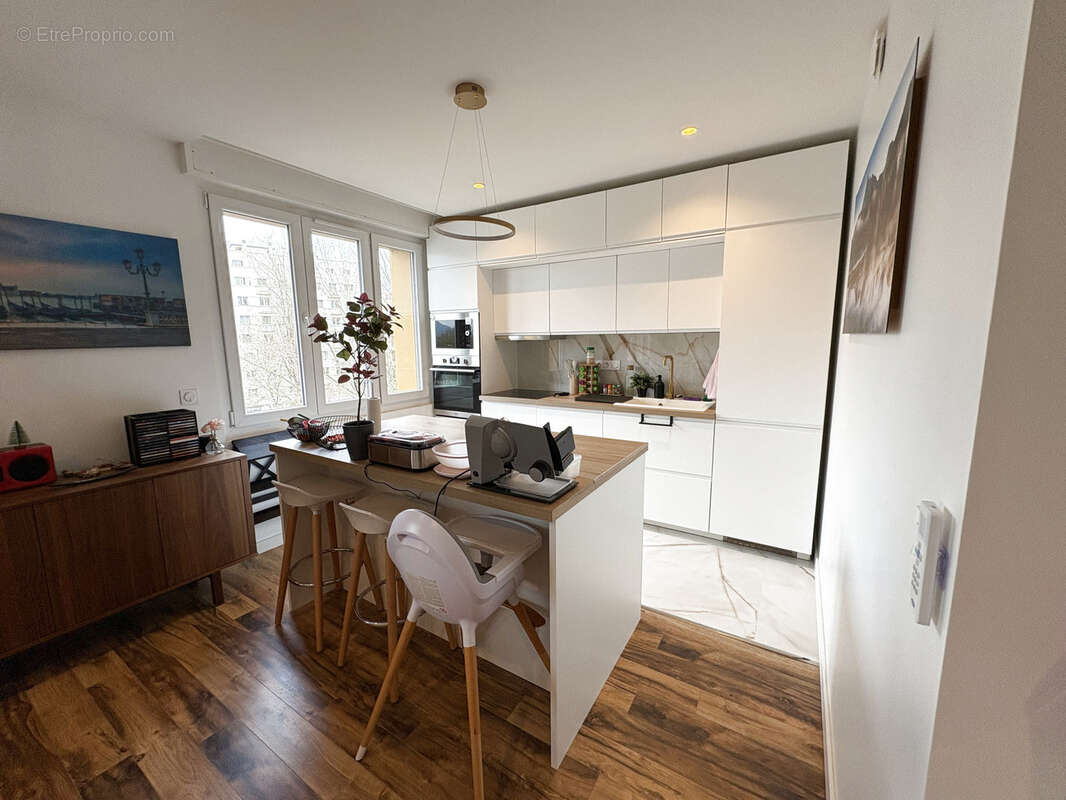 Appartement à GRENOBLE
