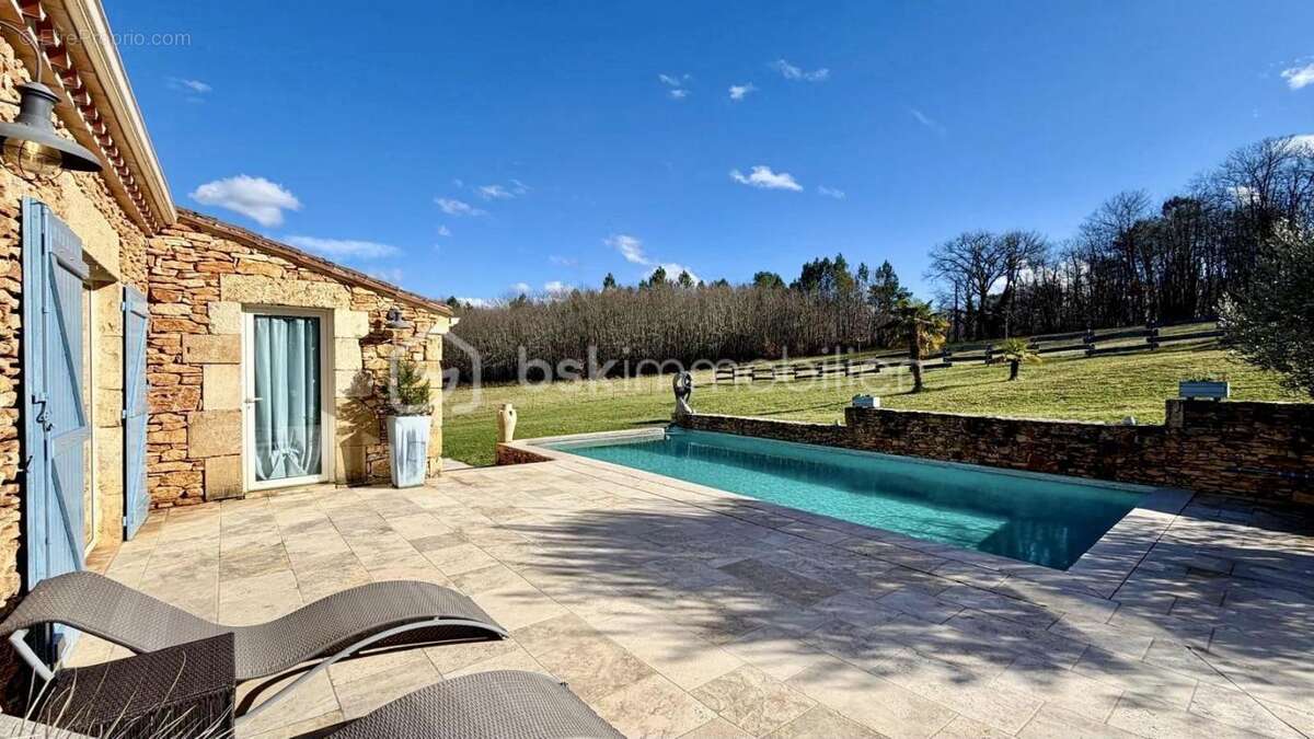 Maison à PUY-L'EVEQUE