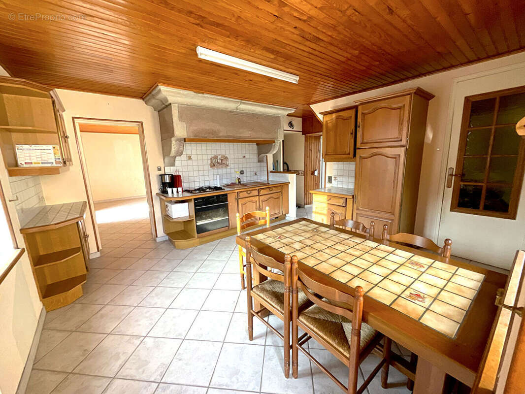 Maison Polaincourt Et Clairefontaine 5 pièces 114m2 habitables 3 chambres garage terrain - photo 2
