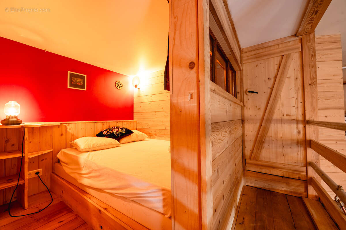 Maison à LESCHERAINES