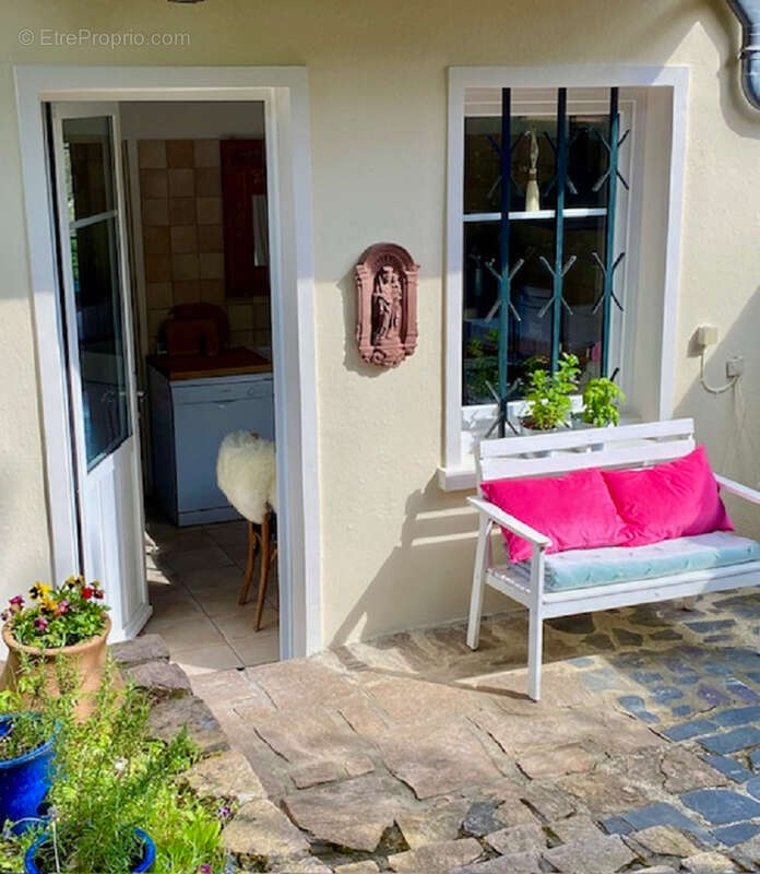 Maison à BURES-SUR-YVETTE