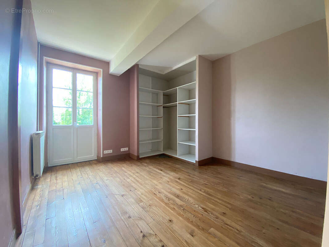 Appartement 190 m² à Pau  - photo 3