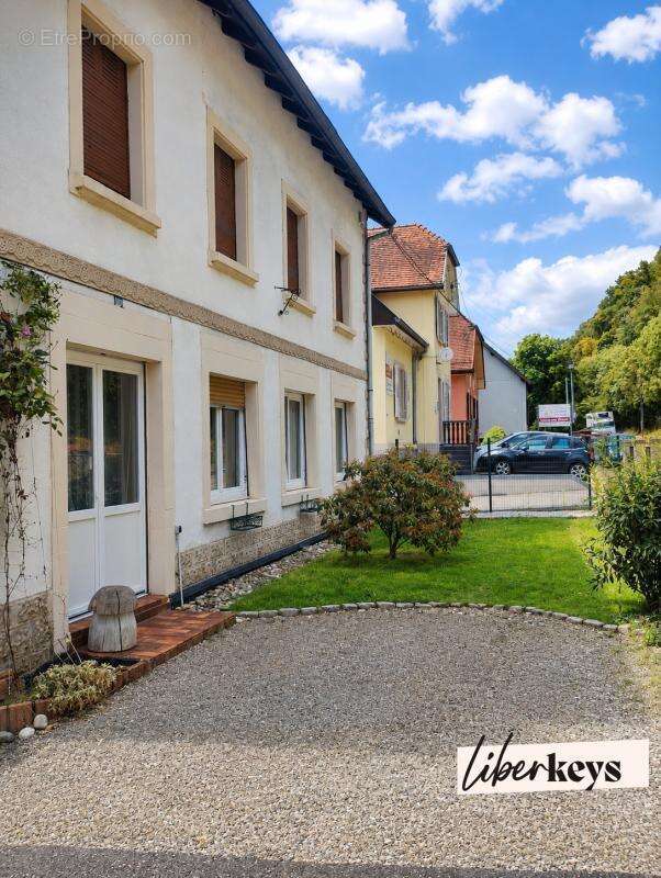 Ensemble immobilier – 187 m² – 2 logements – jardin – hangar – potentiel d'évolution - photo 2