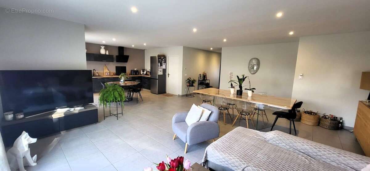 Maison à CHATELLERAULT