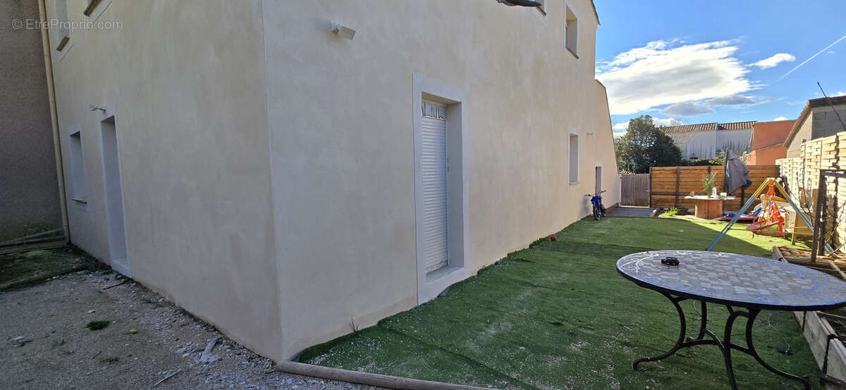 Maison à VEDENE