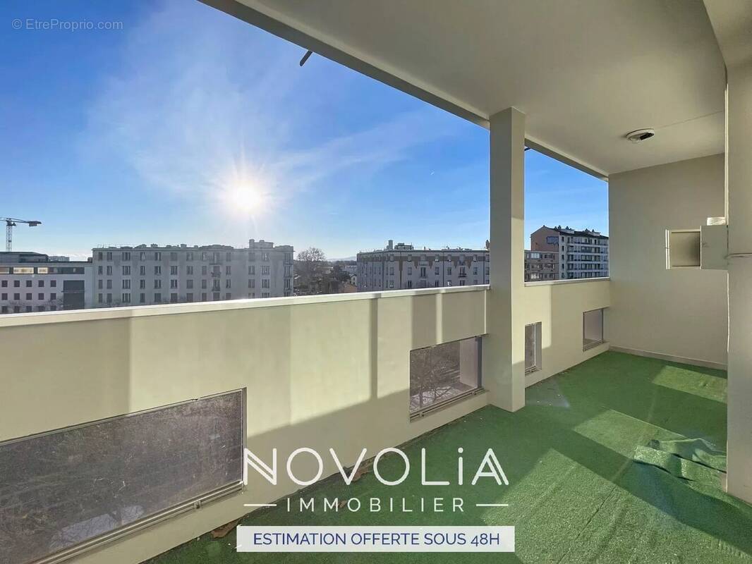 Appartement à LYON-8E