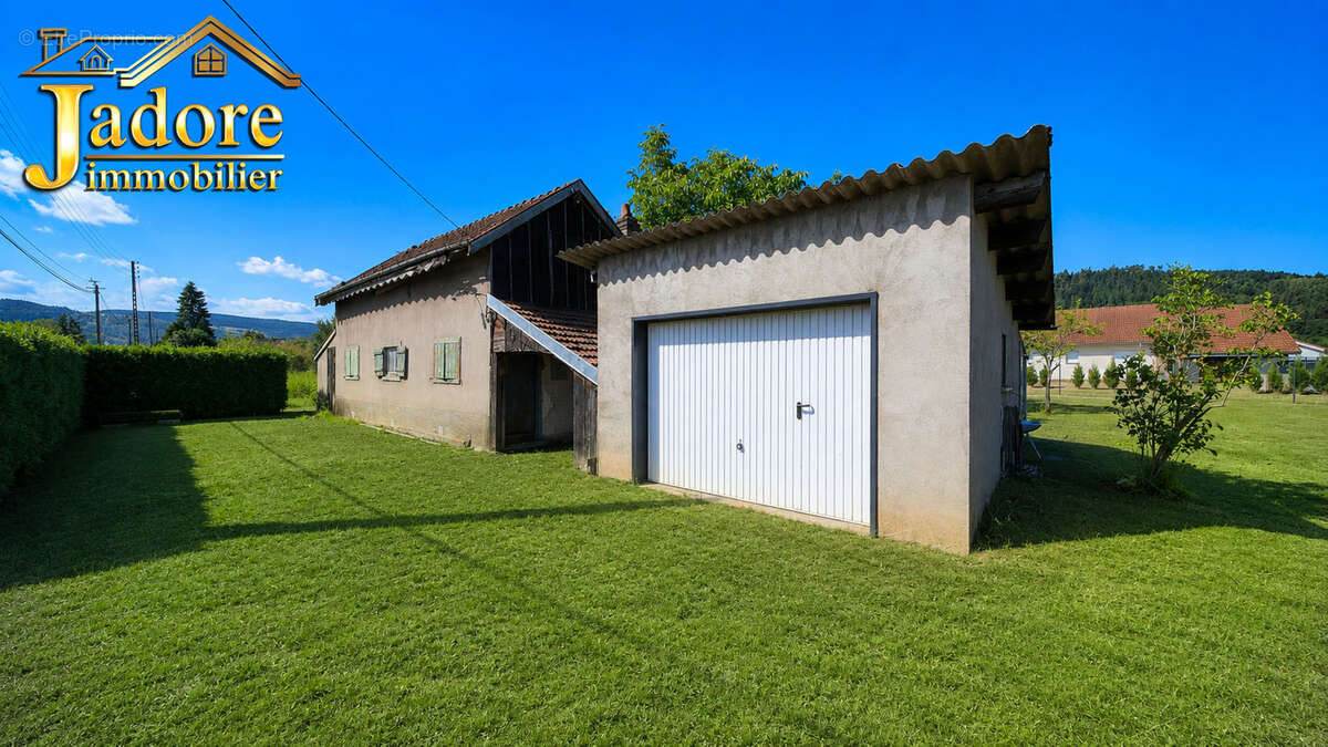 Maison 118 m² à Anould  - photo 10