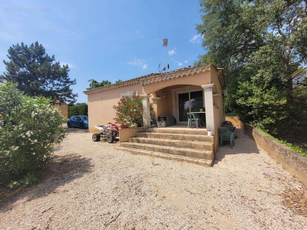 Maison à SAINT-MARTIN-D&#039;ARDECHE