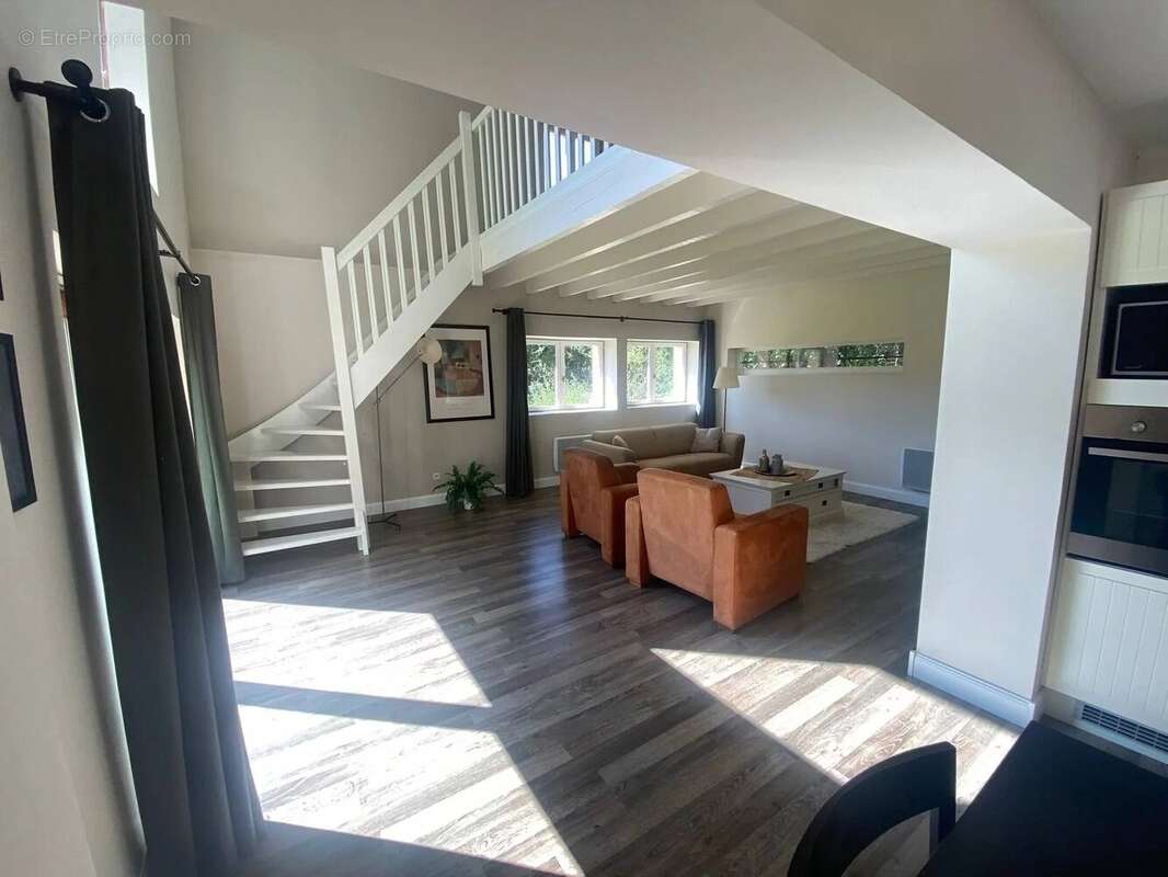 Exclusif, en Bourgogne: Maison rénovée à 10 minutes d'Autun - photo 7