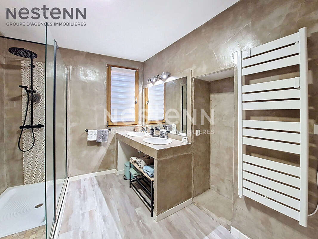 Appartement à LUNEL