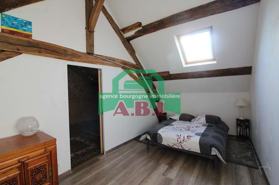 58, 6mns de Brinon et 15mns Prémery et Varzy - Propriété avec cachet ancien préservé d'env 183m2 hab sur 1421m - photo 13