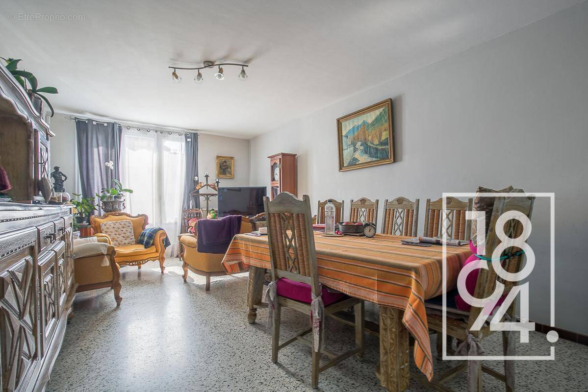 Appartement à MARSEILLE-13E