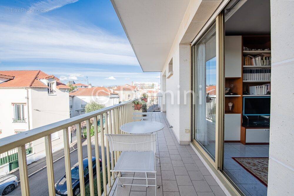 Appartement à FONTENAY-SOUS-BOIS