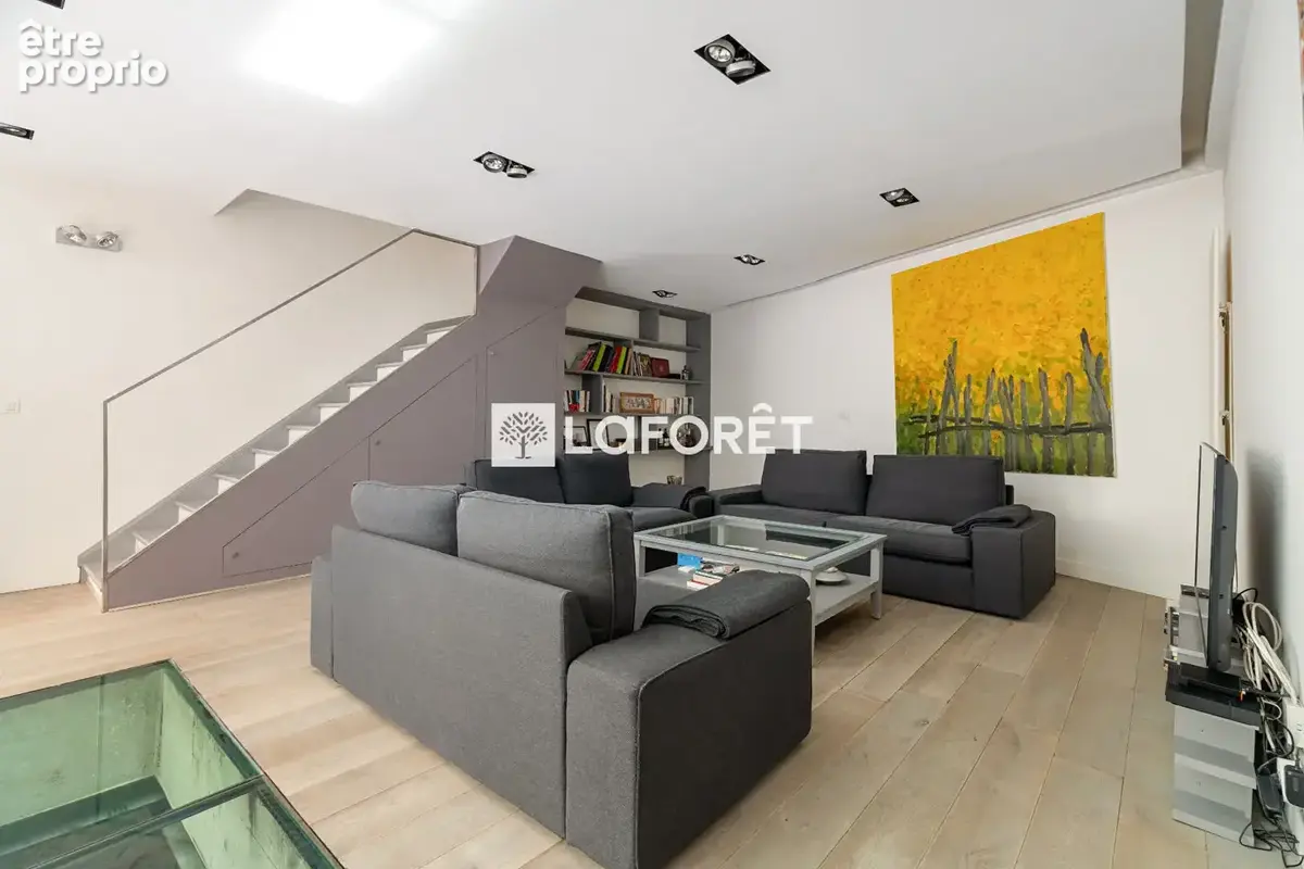 Maison - beaux volumes - standing - professions liberales acceptees - photo 12