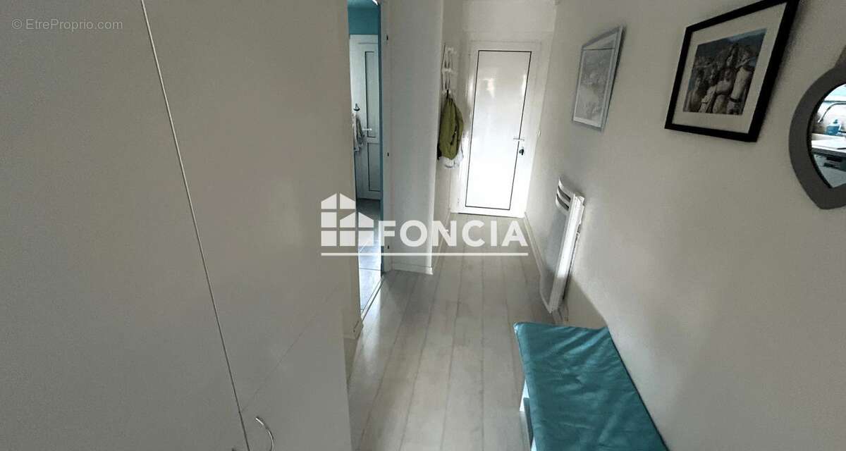 Appartement à LES ADRETS-DE-L&#039;ESTEREL