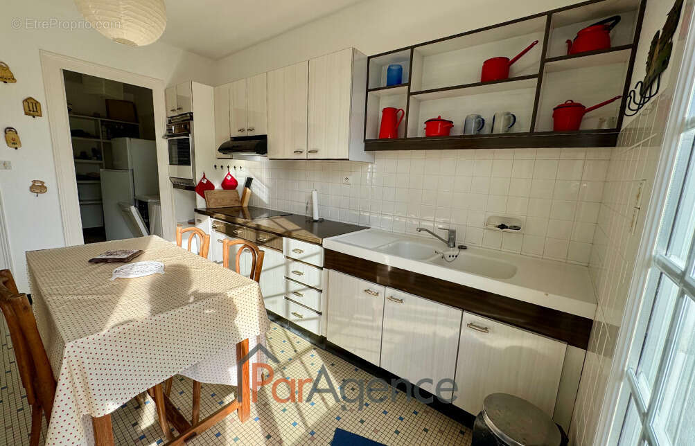 Maison à VAUX-SUR-MER