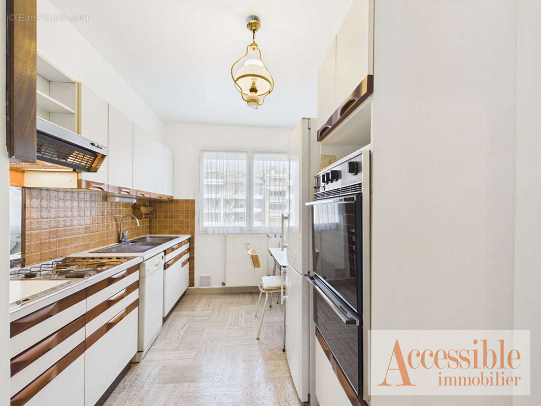 Appartement à AIX-LES-BAINS