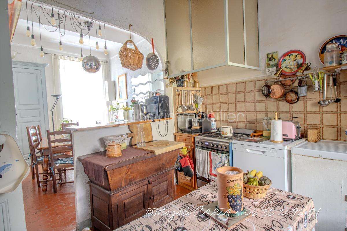 Maison Atypique avec garage et cours intérieure - photo 6