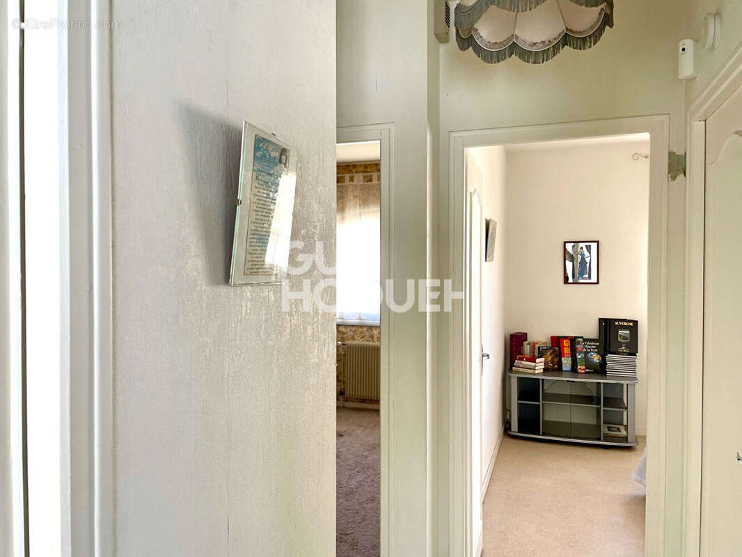 Maison à VILLENAVE-D&#039;ORNON