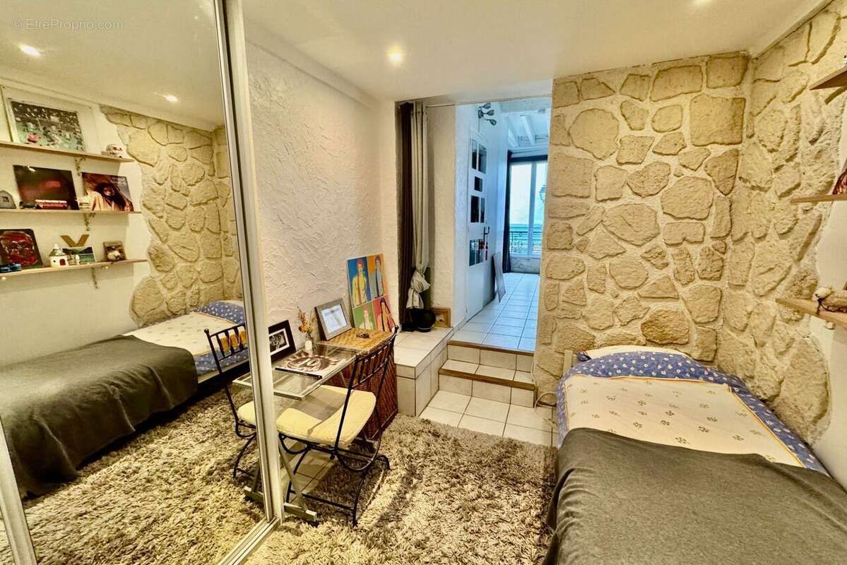 Appartement à PARIS-5E