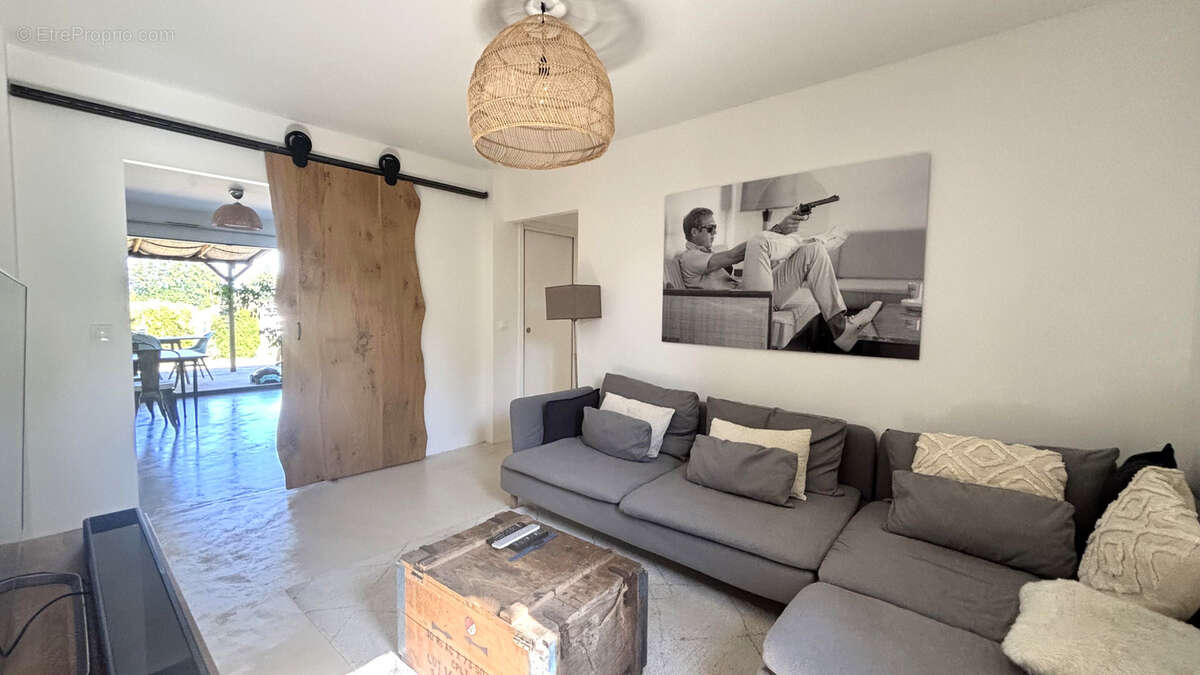 Maison recente en impasse - photo 10