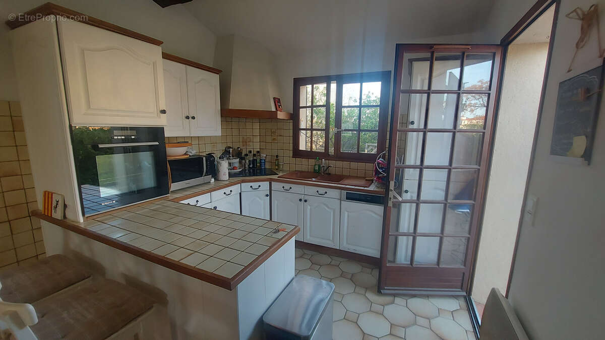 A Sainte Marie plage, villa individuelle à proximité de la plage avec garage - photo 6