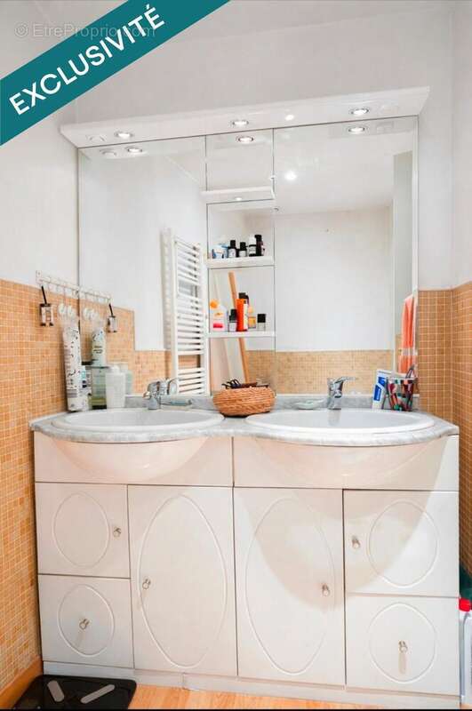 Photo 8 - Maison à SAINT-MAXIMIN-LA-SAINTE-BAUME