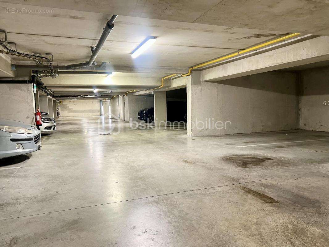 Appartement à BEZANNES