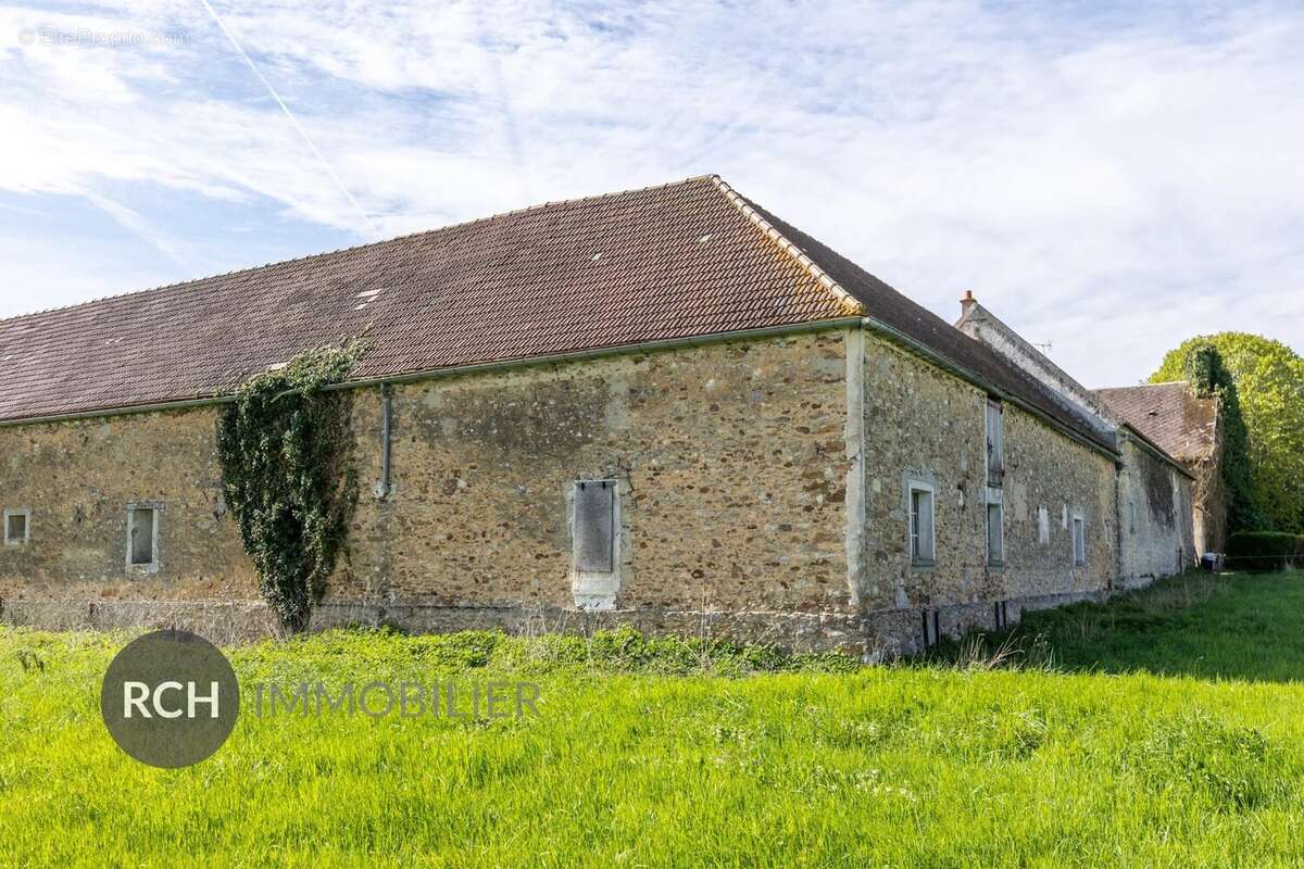 Maison à MONTFORT-L'AMAURY