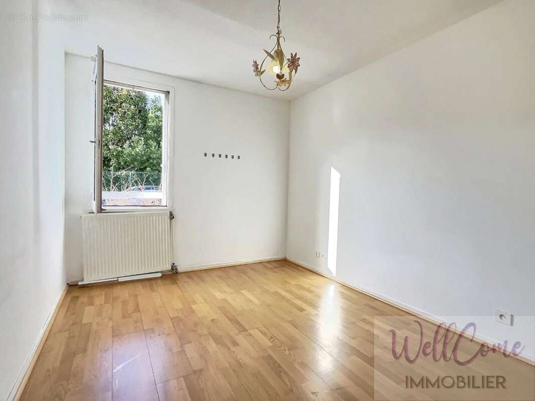 Appartement à AIX-LES-BAINS