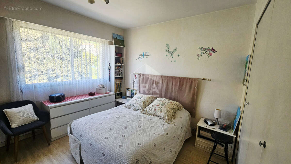 Appartement à VENCE