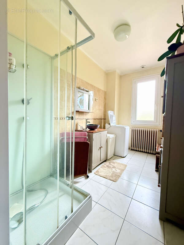 Maison à LA FERTE-GAUCHER