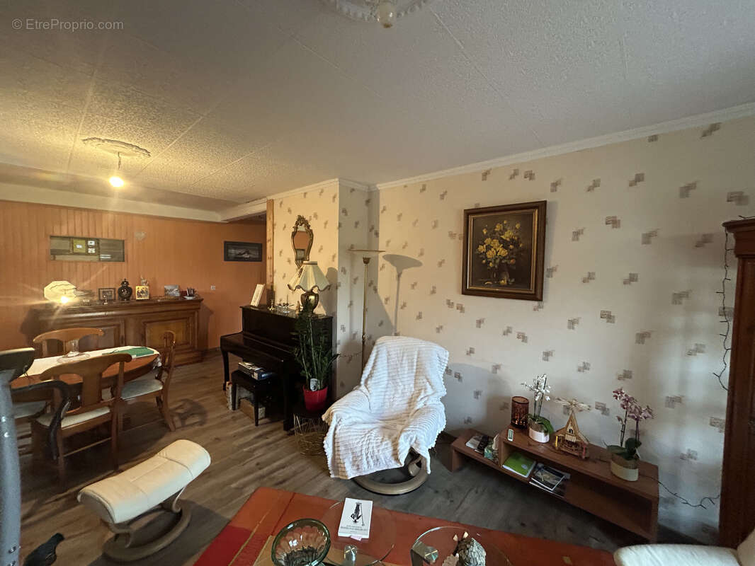 Maison à LUXEUIL-LES-BAINS