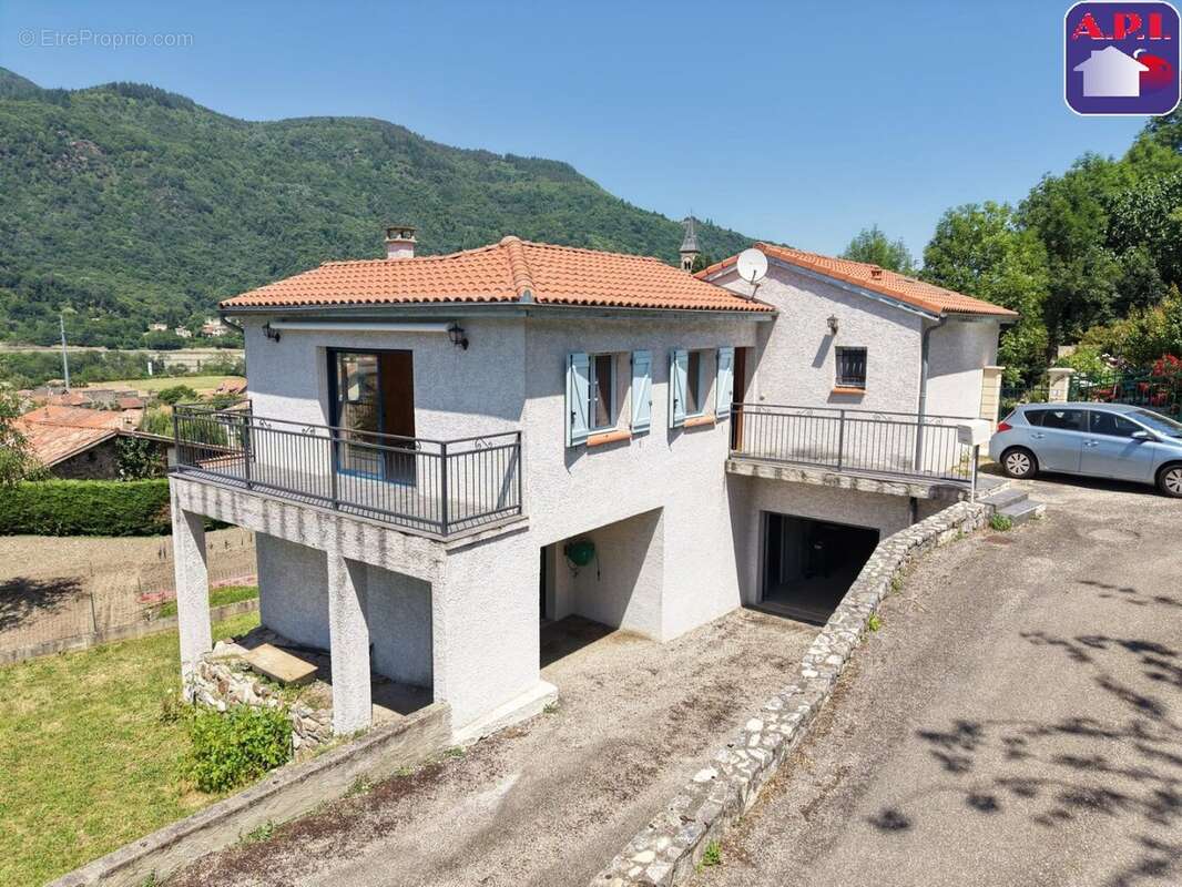 Maison à TARASCON-SUR-ARIEGE