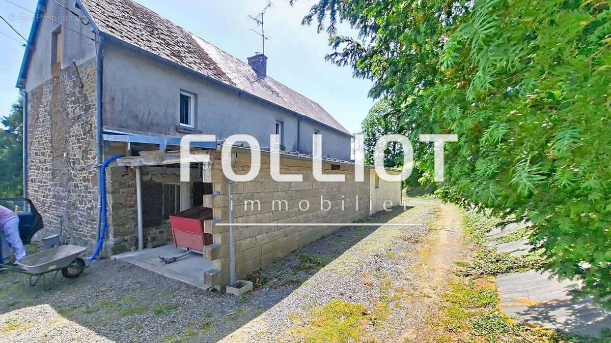 Maison à LA BLOUTIERE