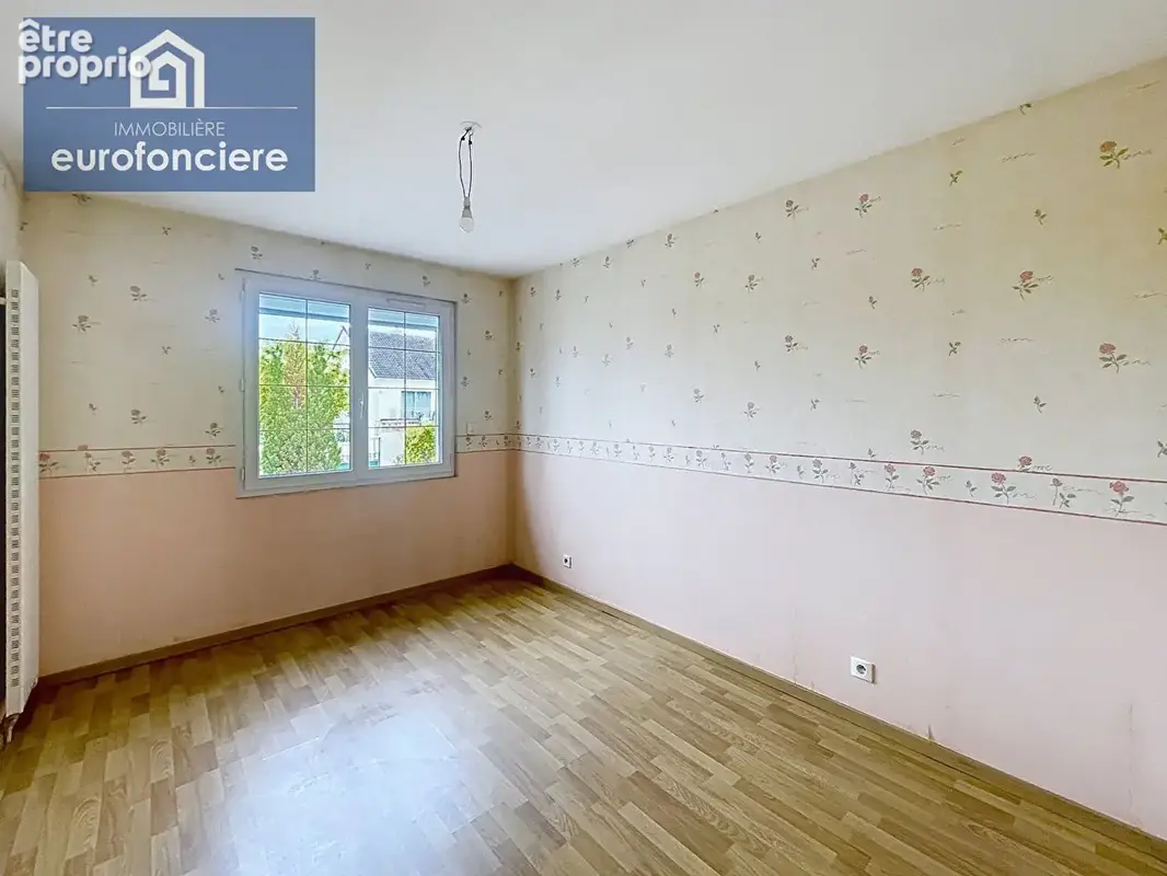 À vendre belle maison avec véranda et jardin arboré à pont-sainte-marie - photo 11