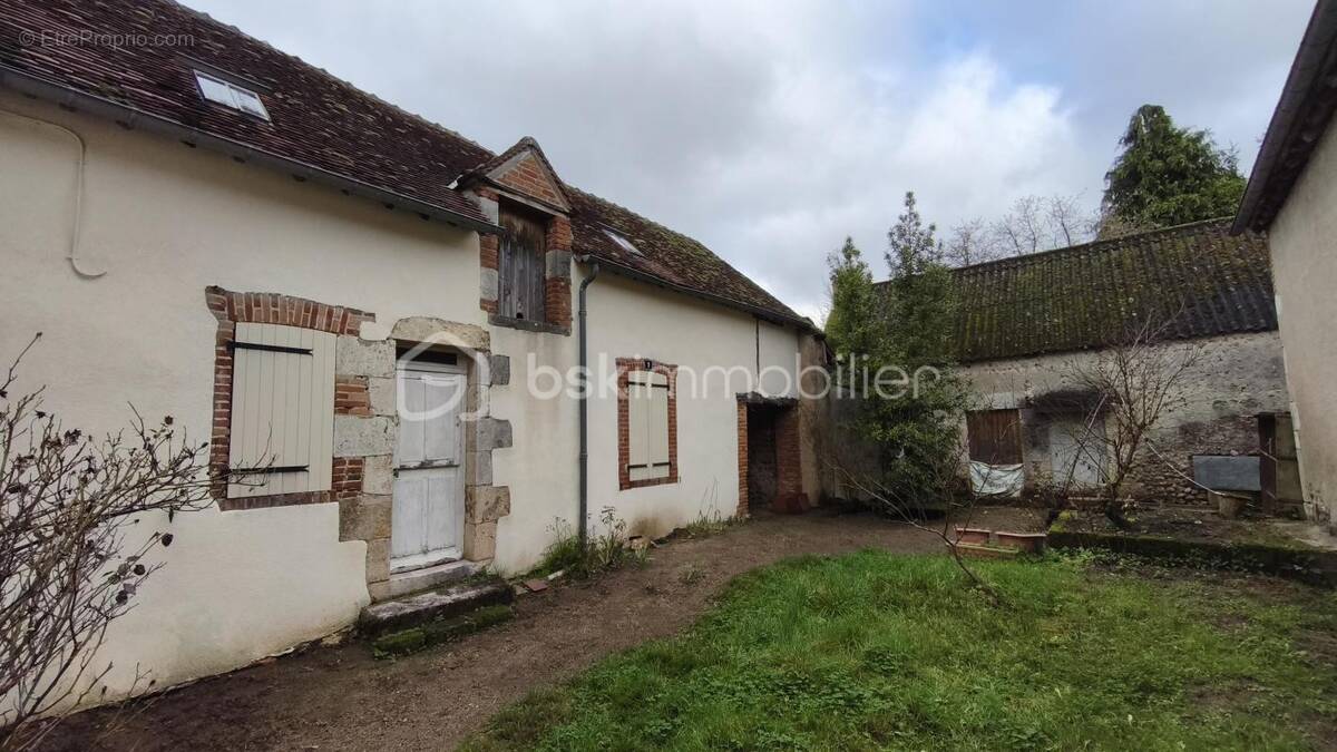 Maison à SAINT-GONDON