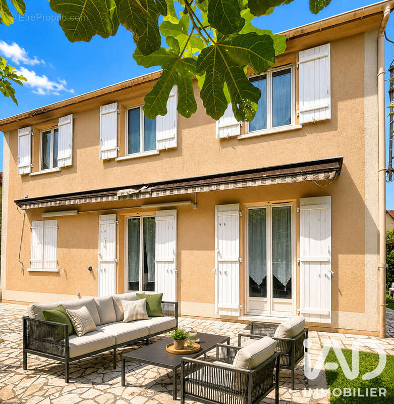 Photo 2 - Maison à CORMEILLES-EN-PARISIS